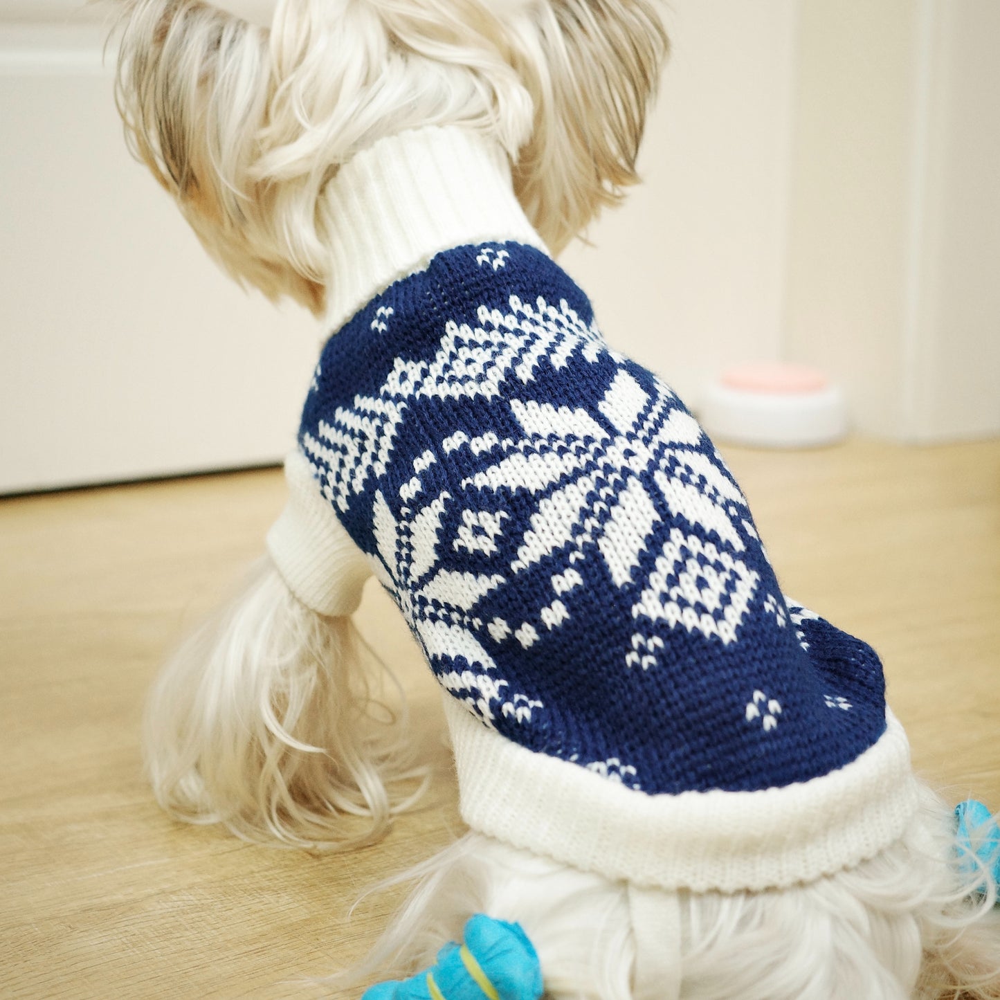 Cozy Blue Snowflake Dog Sweater - Soft Acrylic Knit, All-Season Comfort for Small to Large Breeds, Machine Washable