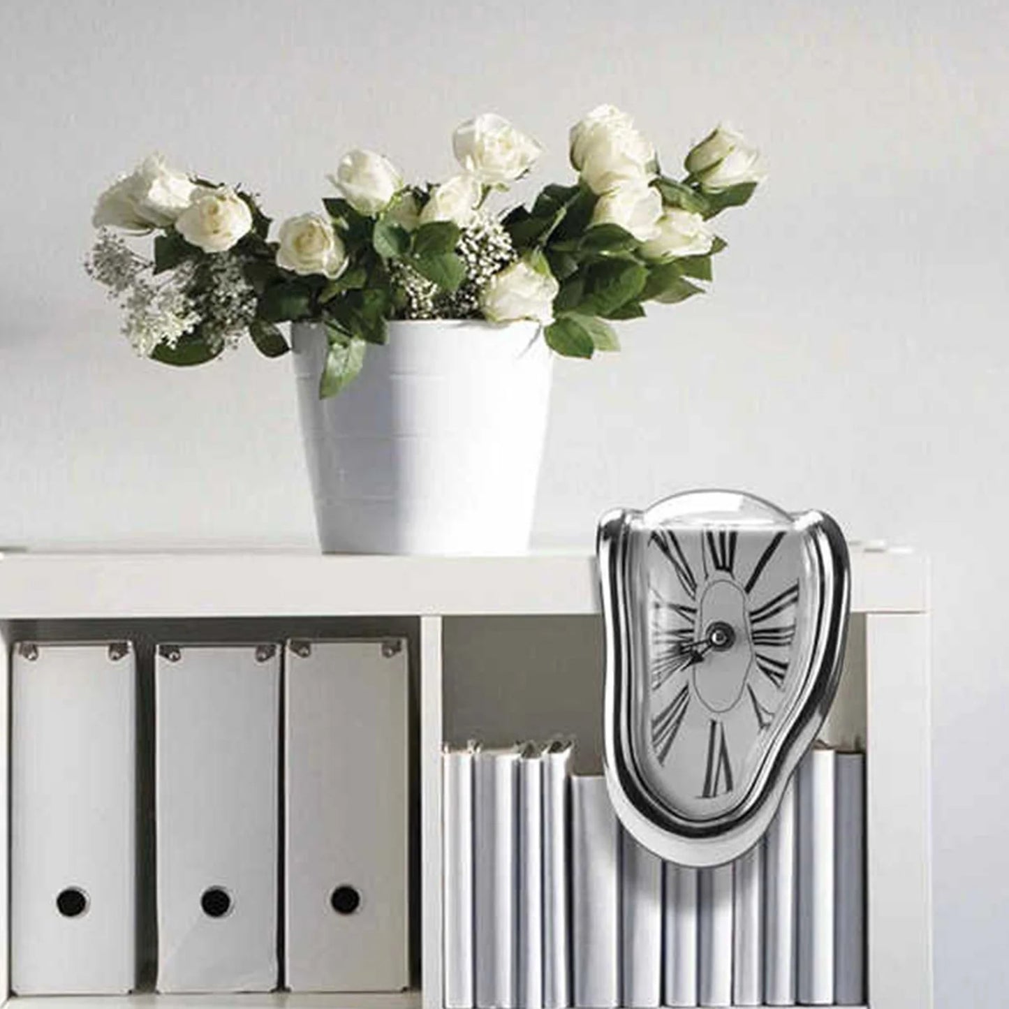 Melting Clock Surrealism Melting Clock Roman Number Vintage Melting Table Clock Exquisite Deformation Clock for Home Office